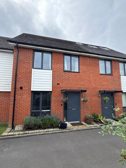 47 Robert Parker Road, Reading